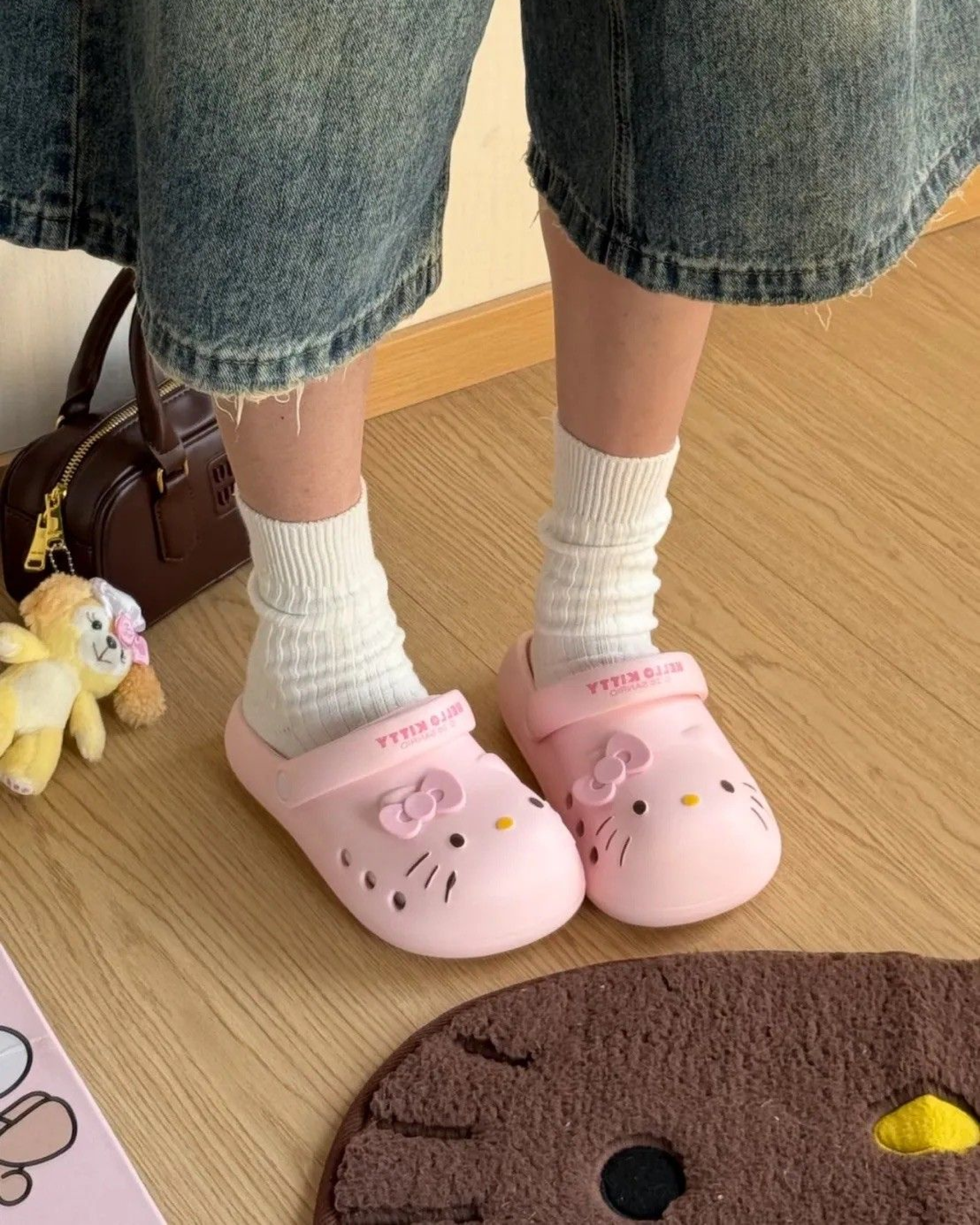 Hello Kitty Pink Clogs