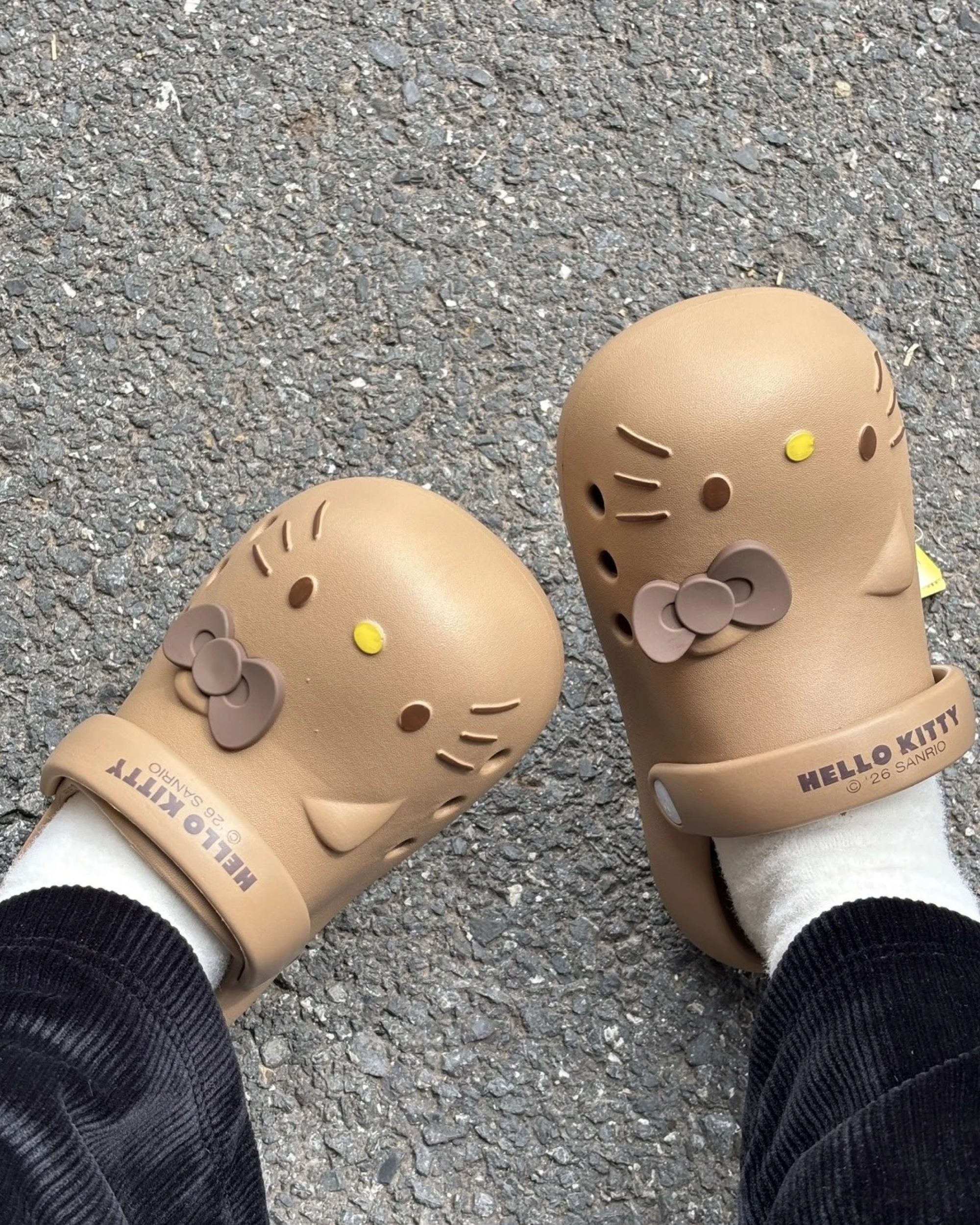 Hello Kitty Brown Clogs