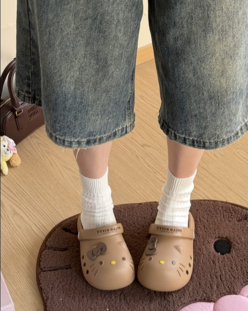 Hello Kitty Brown Clogs